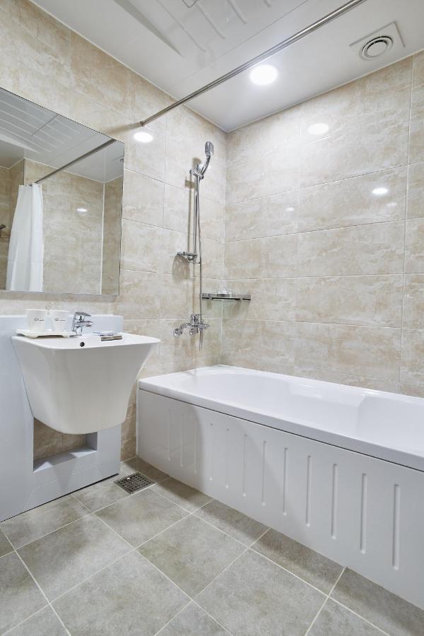 Hotel The Maru Pjongczang Zewnętrze zdjęcie